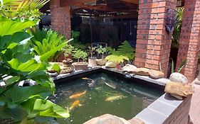 Villa Mariss Guesthouse